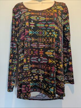 LuLaRoe Lynnae Black Aztec Pattern Long Sleeve Top Medium EUC